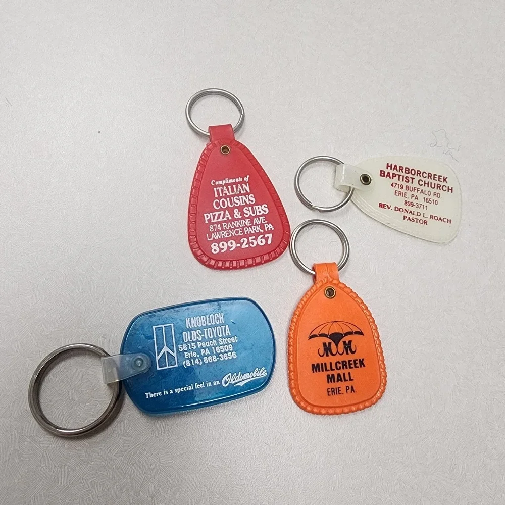 Vtg Keychain Lot Of 11 Erie, Pennsylvania Keychains Advertisement Car Grooming